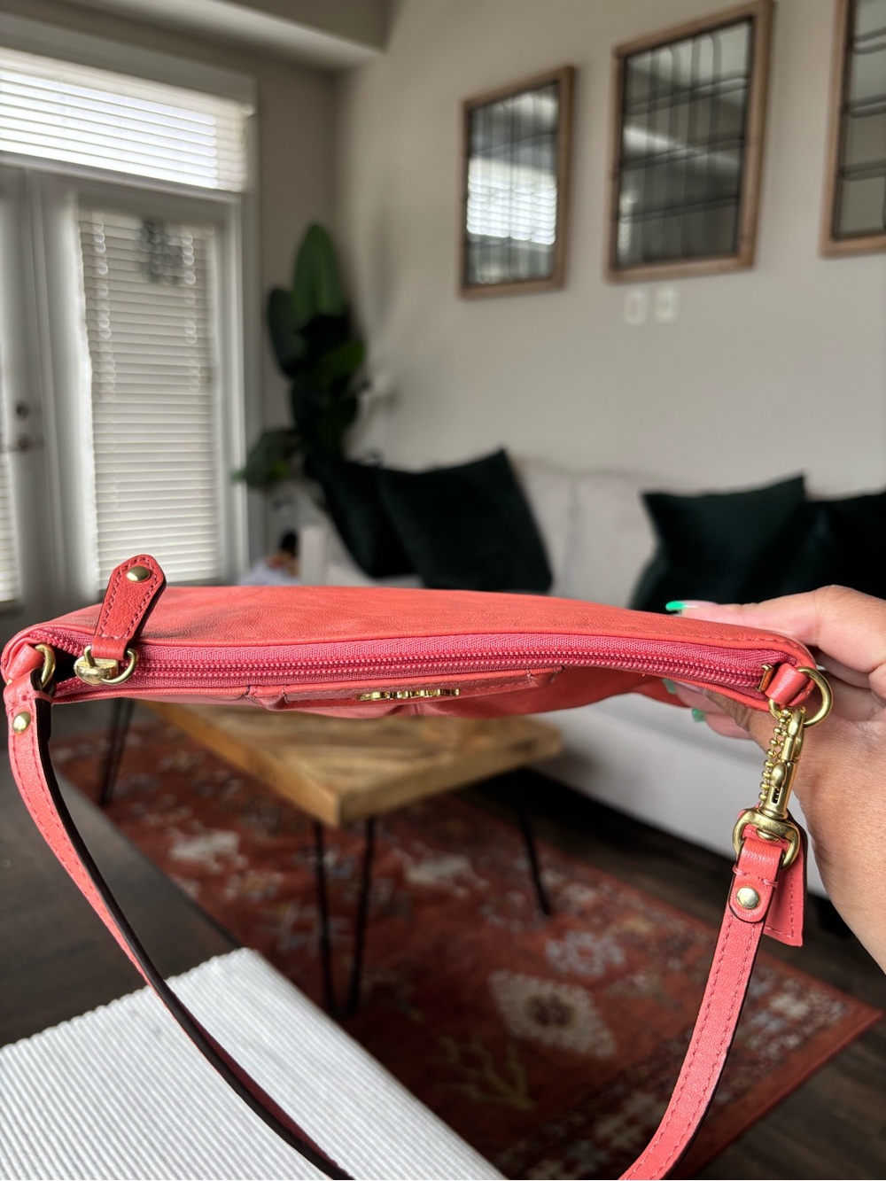 ❤️🧡Classic Y2K COACH Ashley Wristlet Mini Bag🧡❤️ - Picture 5 of 12